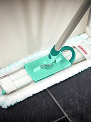 Load image into Gallery viewer, Leifheit Profi XL Micro Fibre Mop, Deluxe 42 cm Large Flat Mop Head, Floor Mop with Universal Joint for Easy Steering, Turquoise